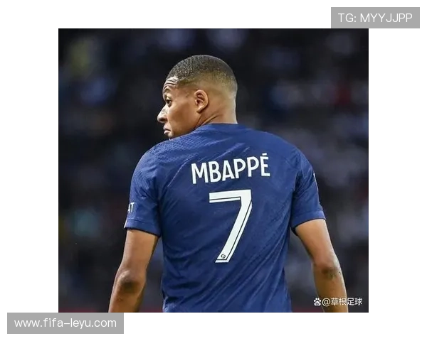 姆巴佩与巴黎关系微妙:未来去留成谜,转会传闻再度升温 姆巴佩与巴黎关系微妙:未来去留成谜,转会传闻再度升温