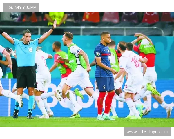 欧会杯新阶段:多支强队意外出局,焦点战引发冲击波 欧会杯新阶段:多支强队意外出局,焦点战引发冲击波